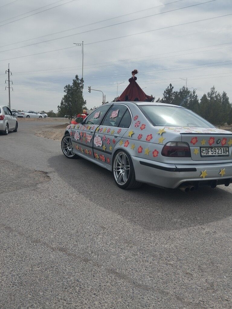 BMW E39 1997 - 110 000 TMT - Aşgabat - img 5