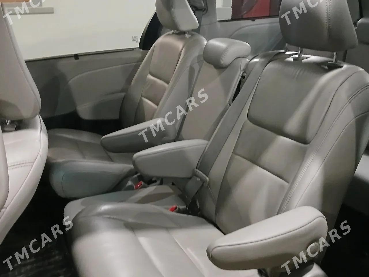 Toyota Sienna 2019 - 410 000 TMT - Mary - img 3