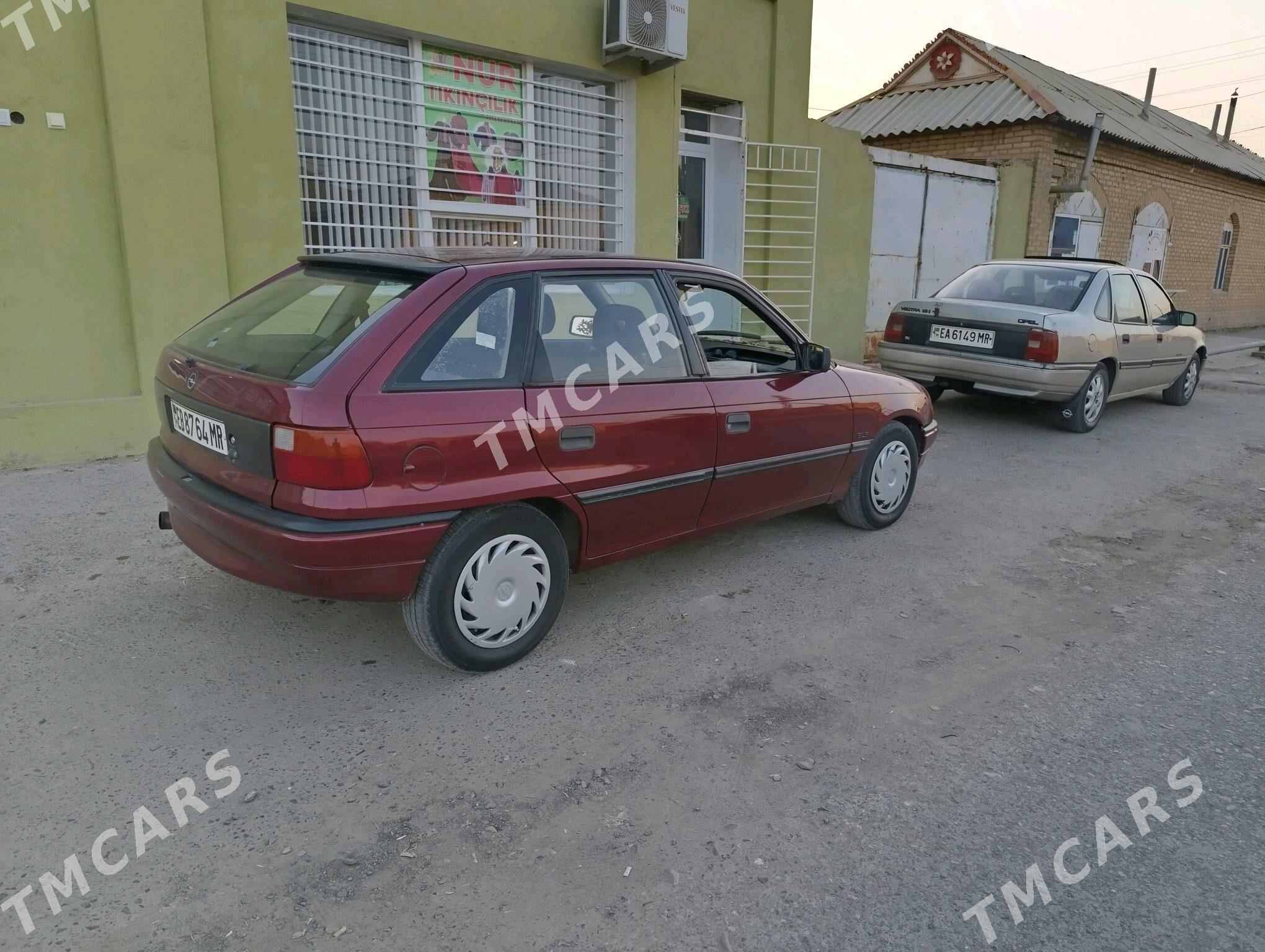 Opel Astra 1992 - 35 000 TMT - Мары - img 3