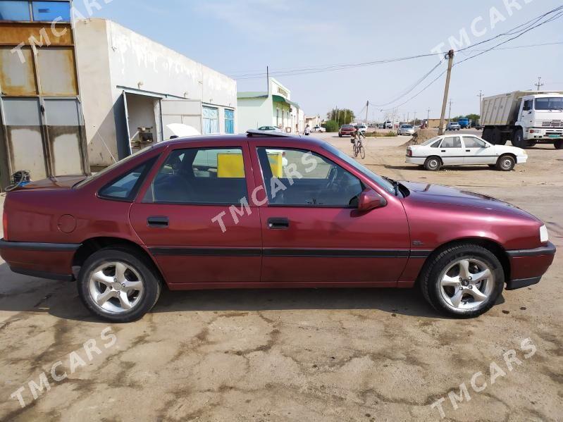 Opel Vectra 1992 - 40 000 TMT - Gubadag - img 3