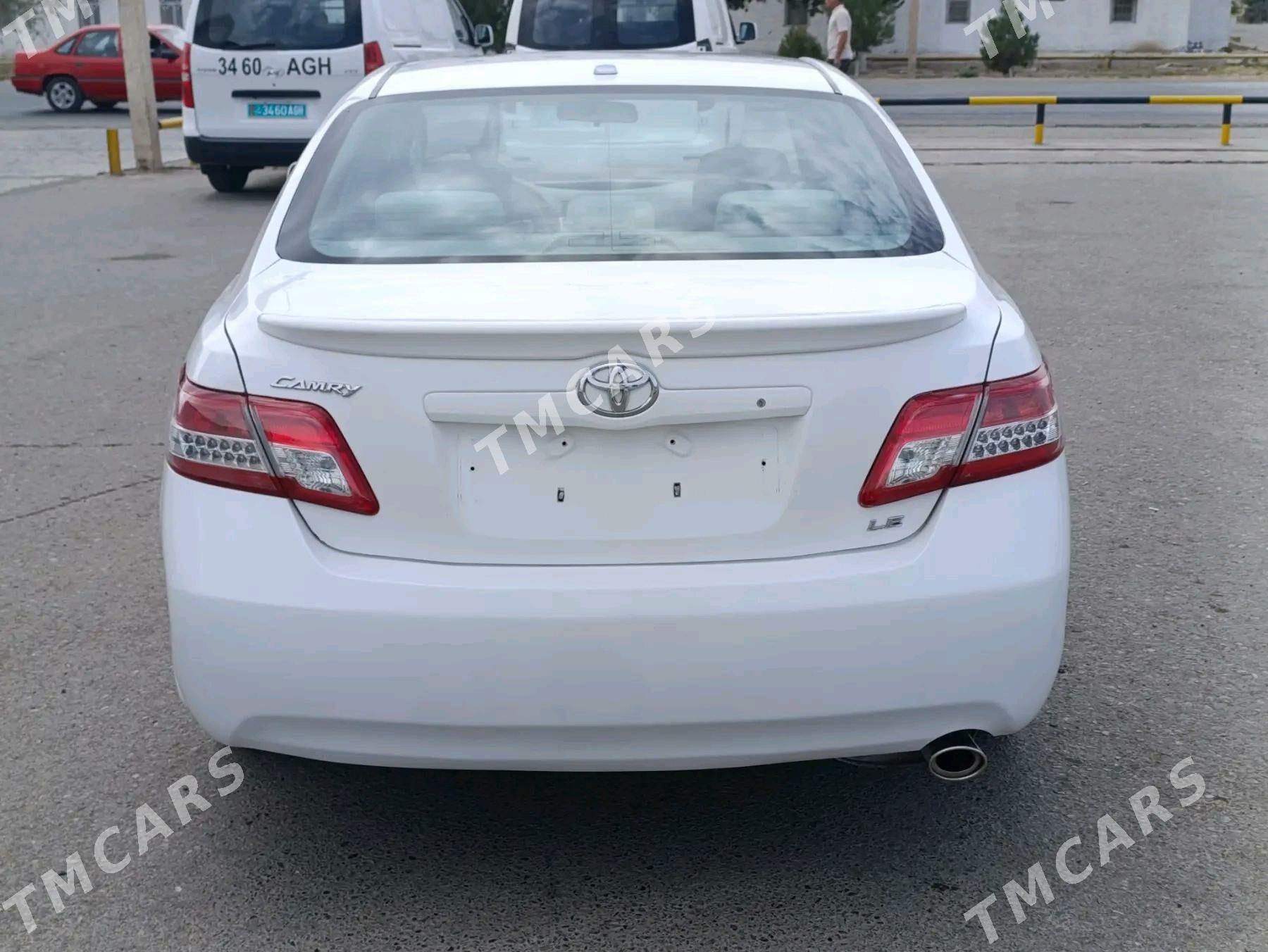 Toyota Camry 2010 - 180 000 TMT - Мары - img 5