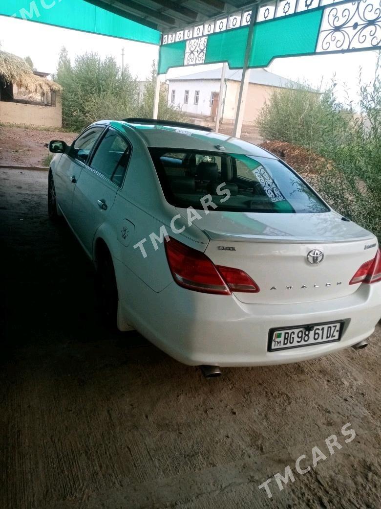 Toyota Avalon 2005 - 125 000 TMT - Гурбансолтан Едже - img 3