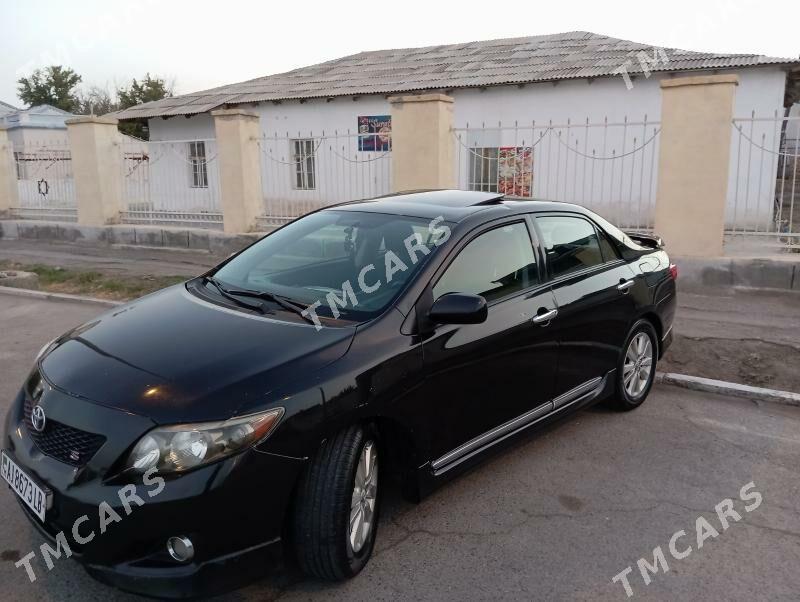 Toyota Corolla 2010 - 130 000 TMT - Туркменабат - img 2