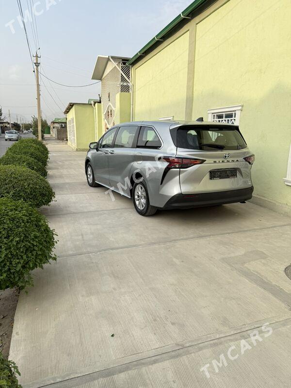 Toyota Sienna 2023 - 480 000 TMT - Aşgabat - img 3