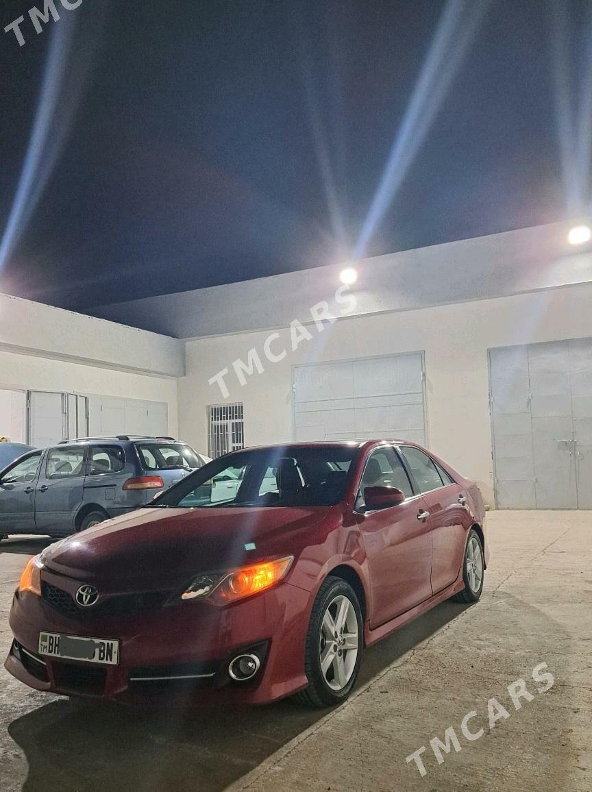 Toyota Camry 2012 - 185 000 TMT - Балканабат - img 2