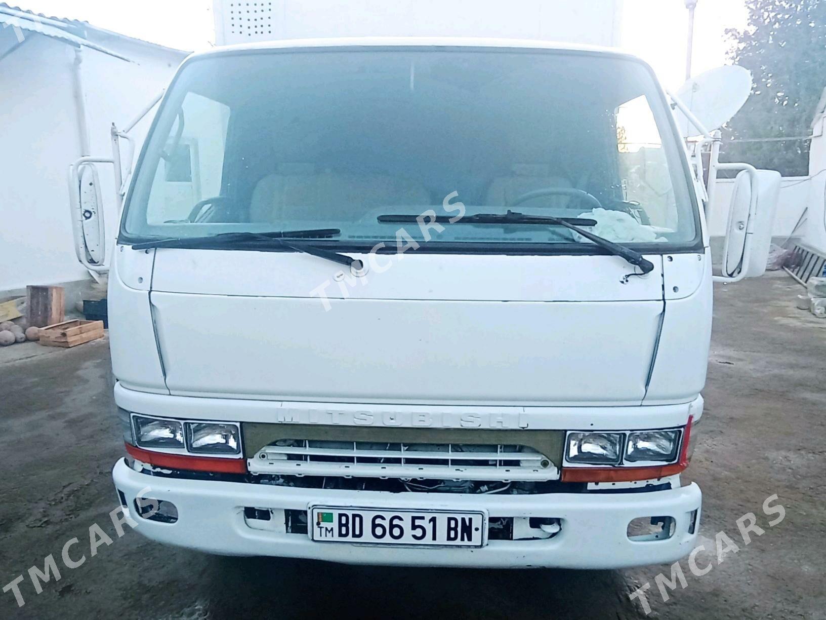 Mitsubishi Canter 1996 - 240 000 TMT - Махтумкули - img 4