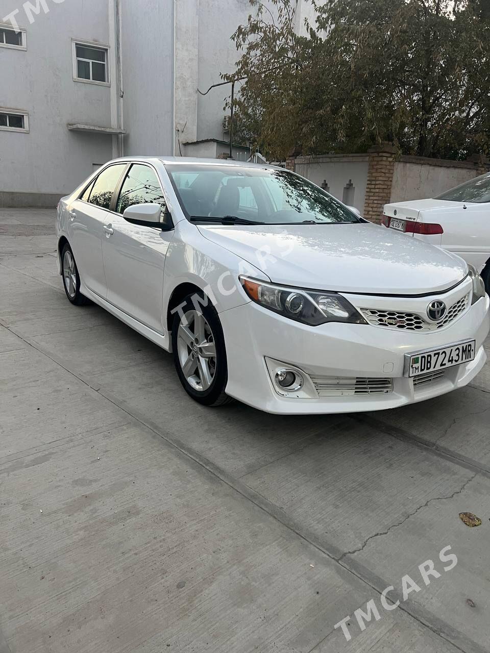 Toyota Camry 2013 - 188 000 TMT - Mary - img 2