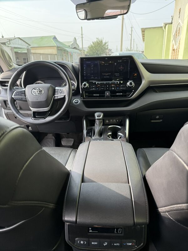 Toyota Highlander 2022 - 630 000 TMT - Aşgabat - img 10