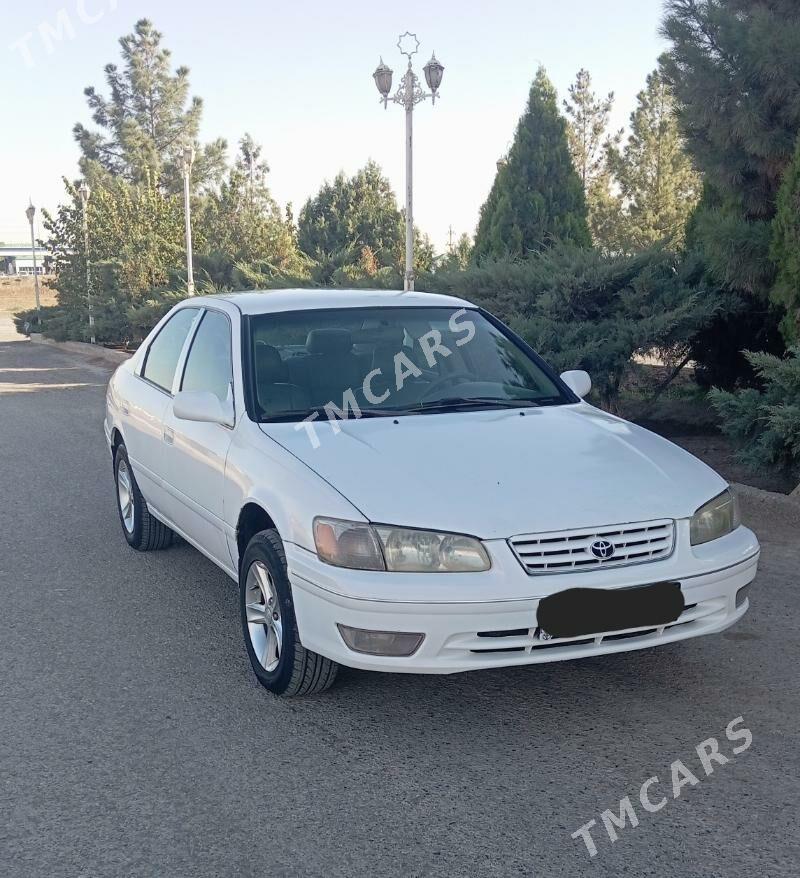 Toyota Camry 2001 - 110 000 TMT - Теджен - img 7