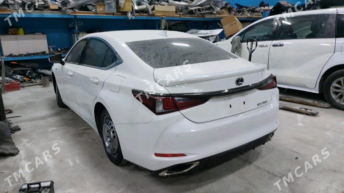 Lexus ES 350 2022 - 498 000 TMT - Мары - img 3