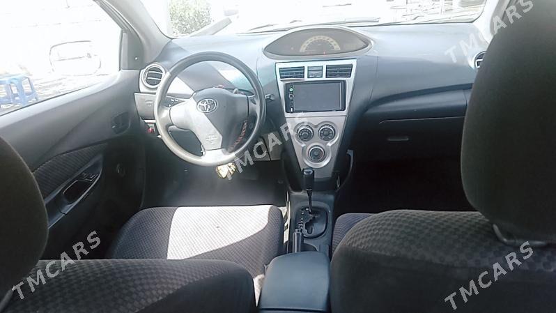 Toyota Yaris 2007 - 95 000 TMT - Ашхабад - img 4