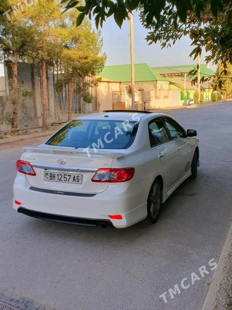 Toyota Corolla 2013 - 155 000 TMT - Ашхабад - img 4