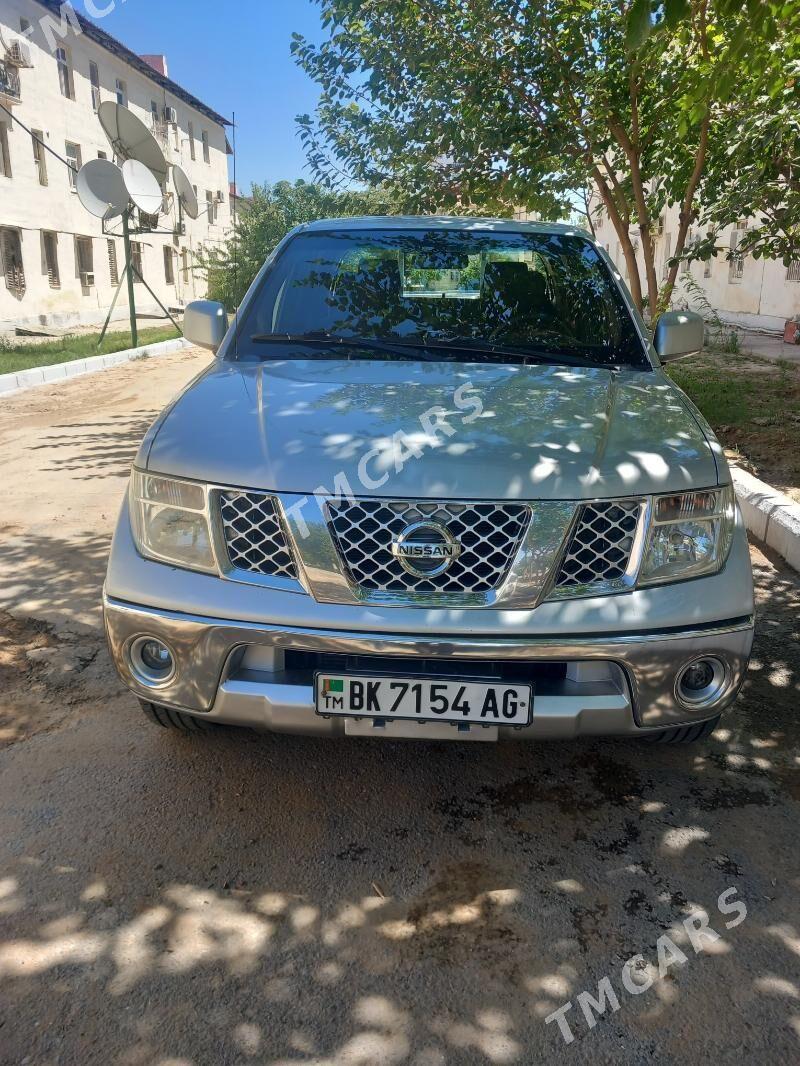 Nissan Navara 2011 - 130 000 TMT - Ашхабад - img 4