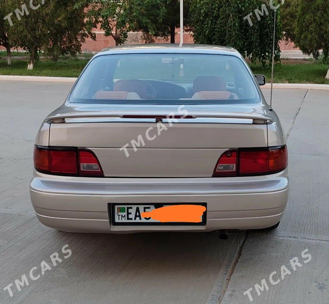 Toyota Camry 1996 - 35 000 TMT - Халач - img 3