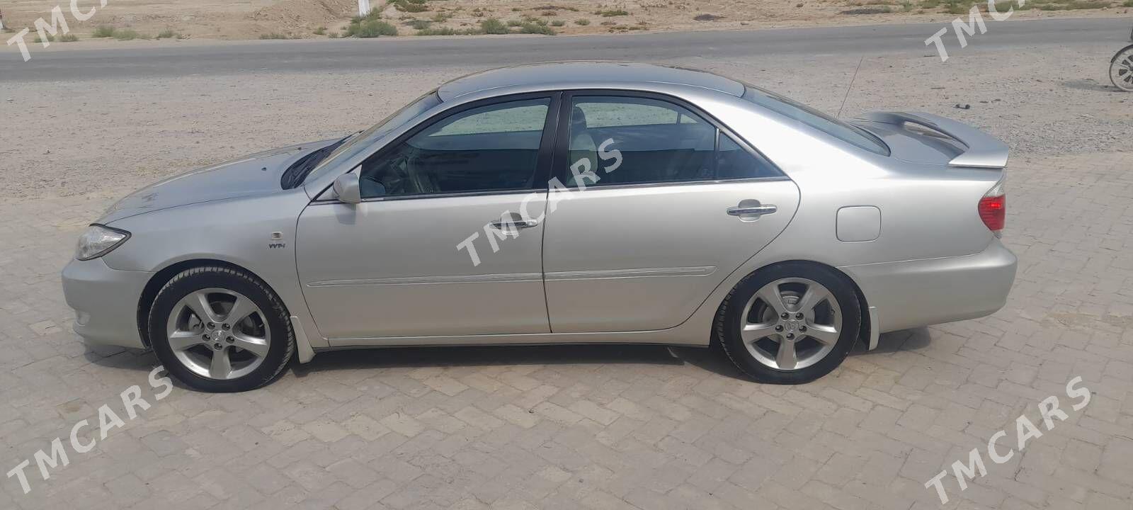 Toyota Camry 2003 - 133 000 TMT - Мургап - img 3