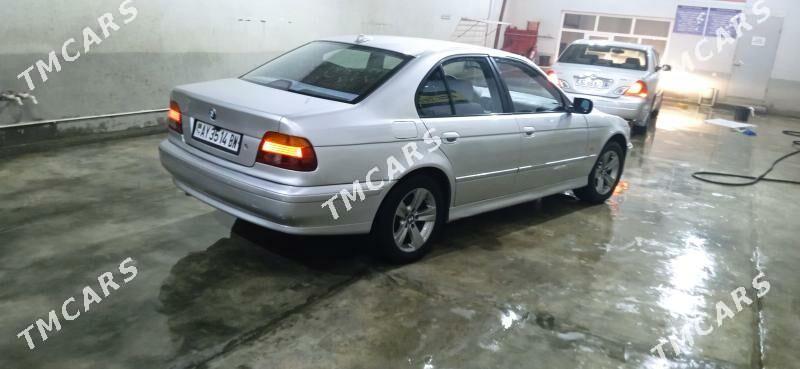 BMW 528 2000 - 70 000 TMT - Gyzylarbat - img 2