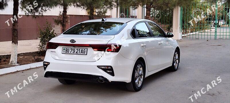 Kia Forte 2022 - 198 000 TMT - Aşgabat - img 3