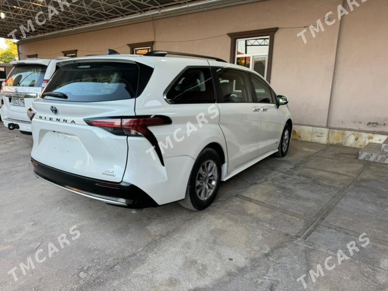 Toyota Sienna 2021 - 500 000 TMT - Baýramaly - img 2