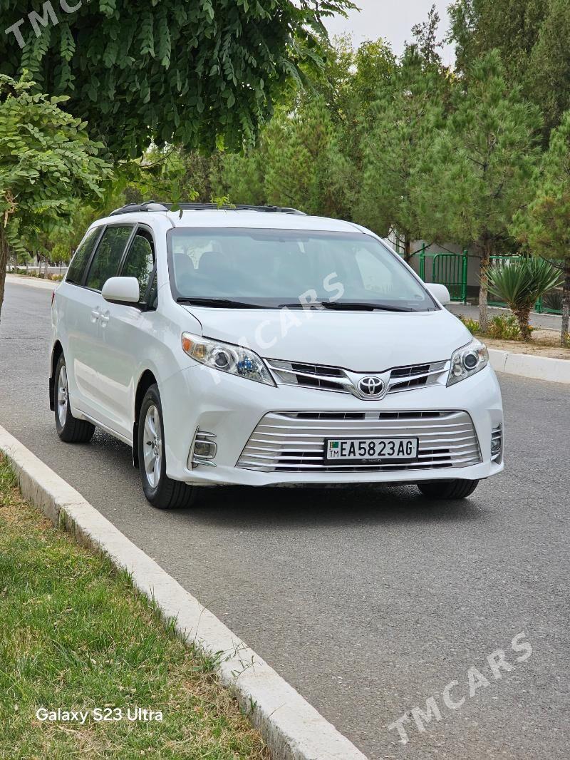 Toyota Sienna 2017 - 350 000 TMT - Aşgabat - img 3