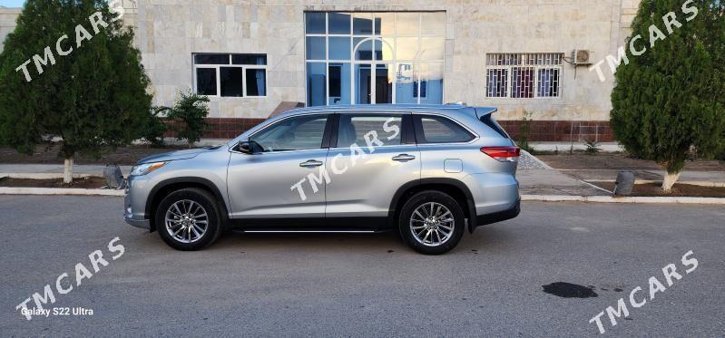 Toyota Highlander 2019 - 570 000 TMT - Mary - img 9