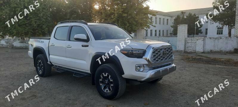 Toyota Tacoma 2018 - 490 000 TMT - Мары - img 2