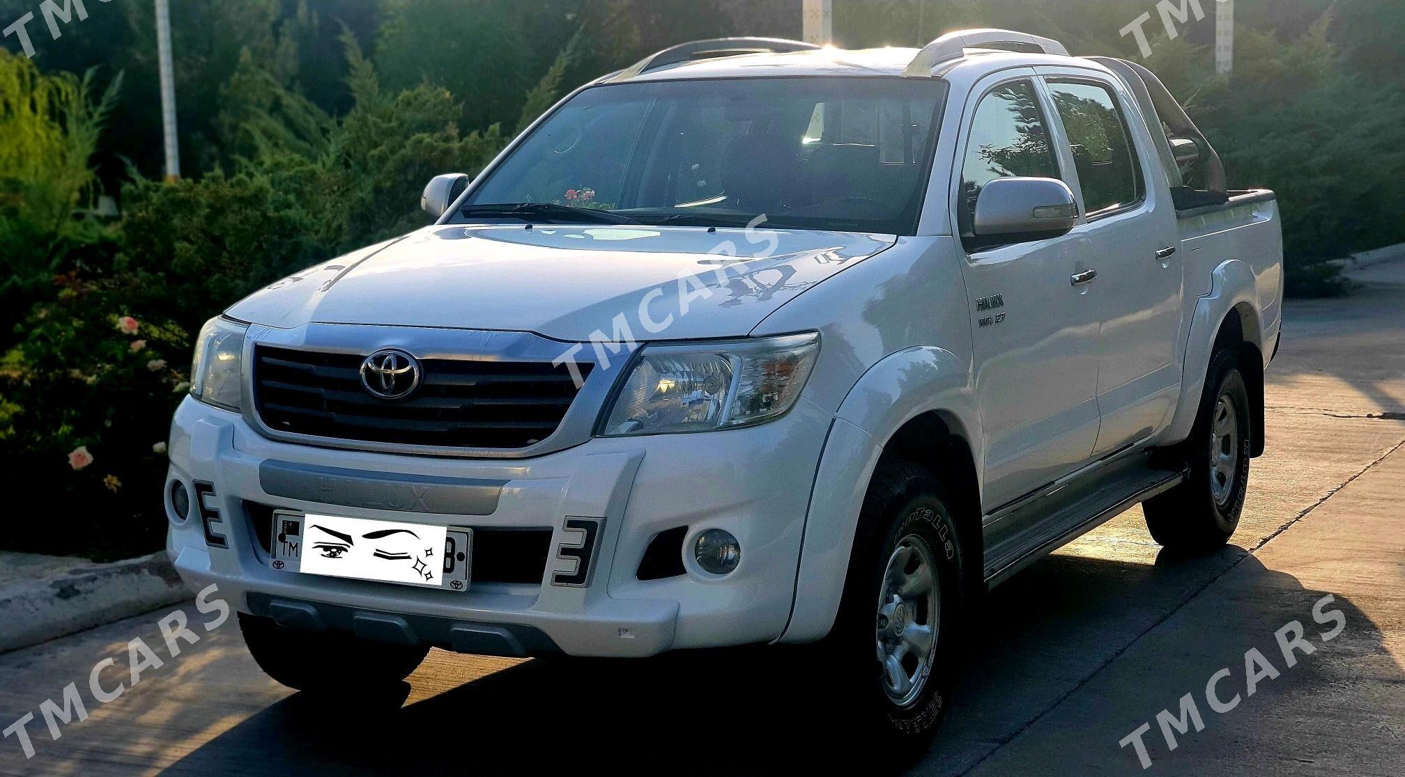 Toyota Hilux 2013 - 345 000 TMT - Туркменабат - img 3