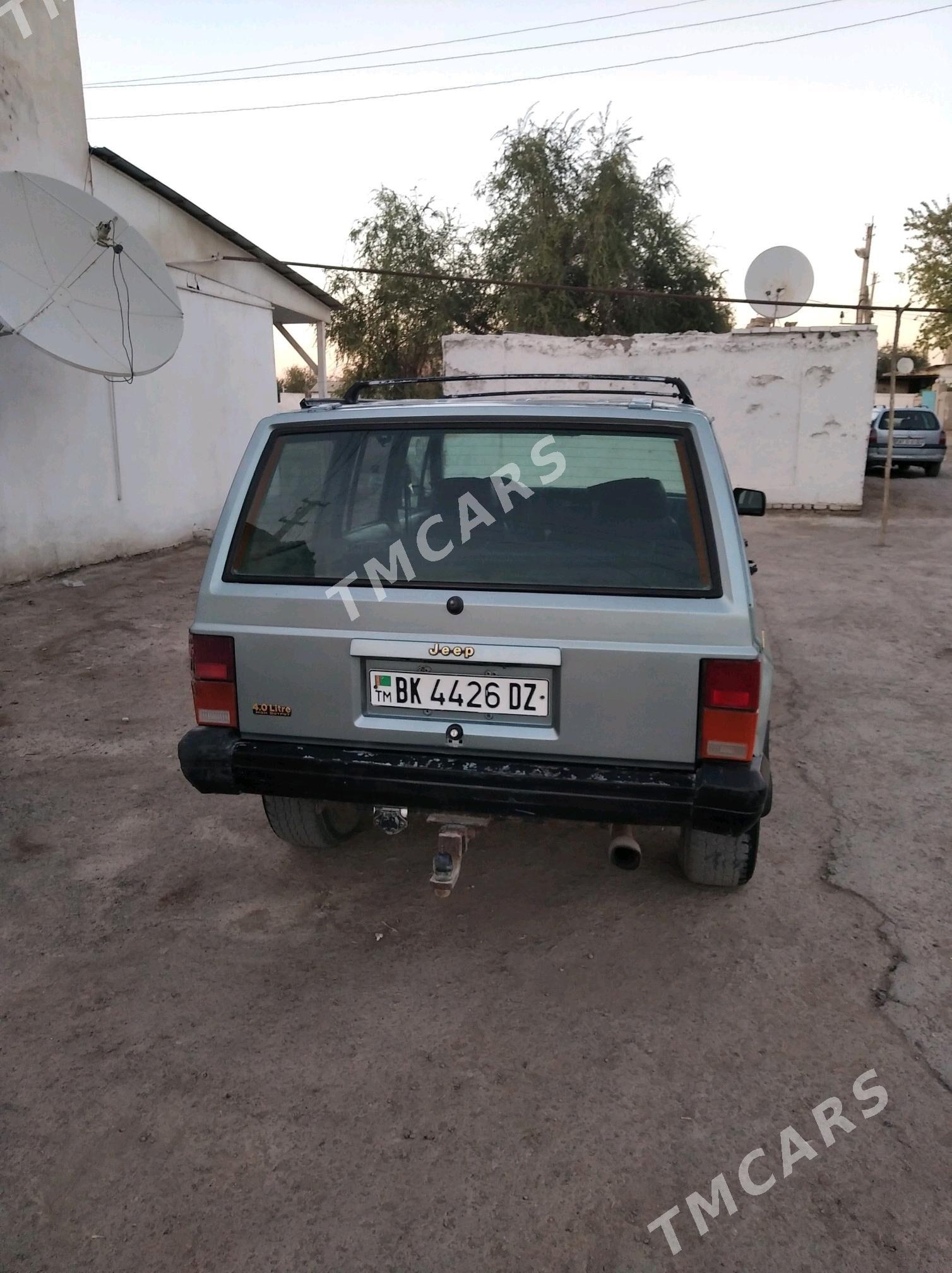 Jeep Cherokee 1990 - 25 000 TMT - Gurbansoltan Eje - img 3