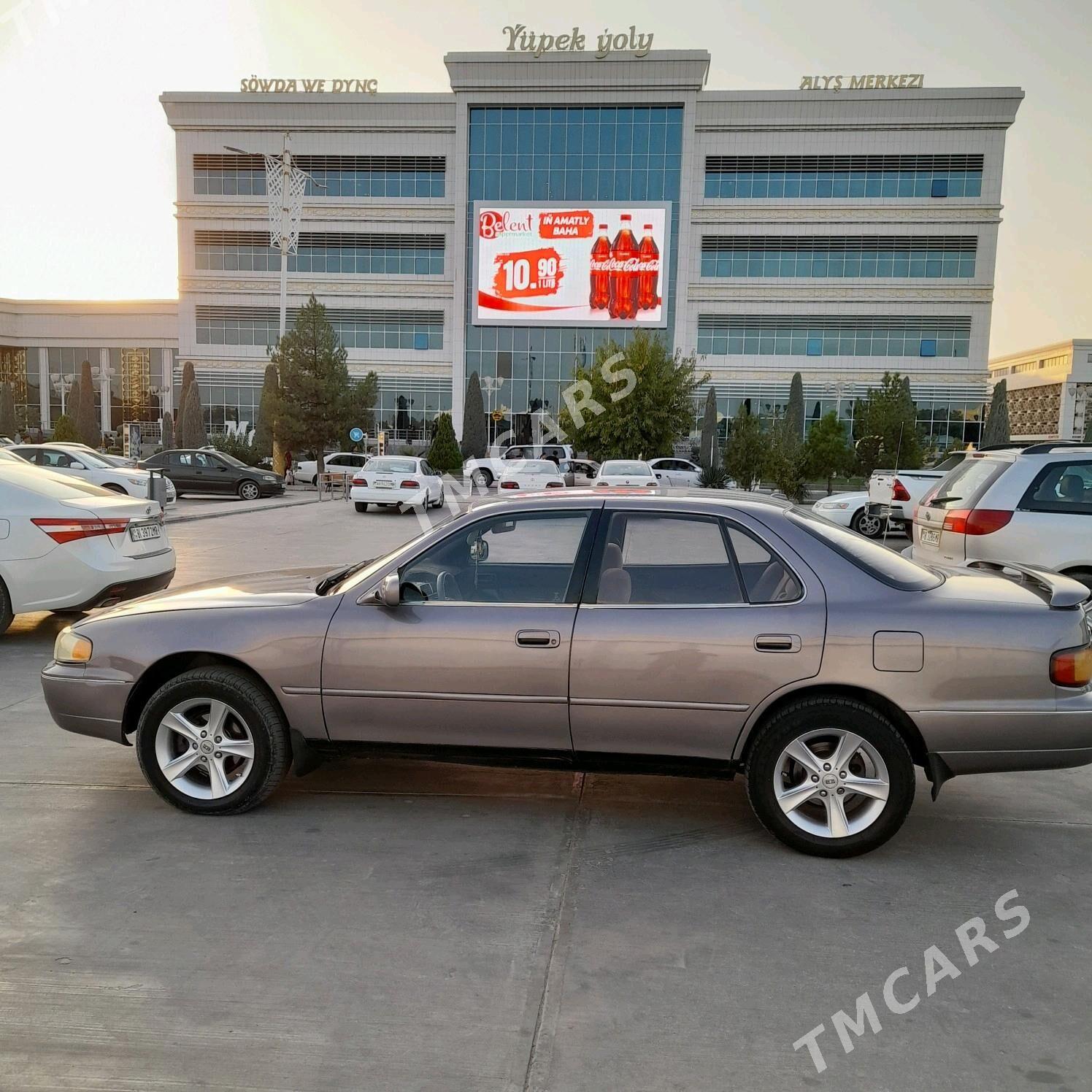 Toyota Camry 1996 - 82 000 TMT - Мары - img 4