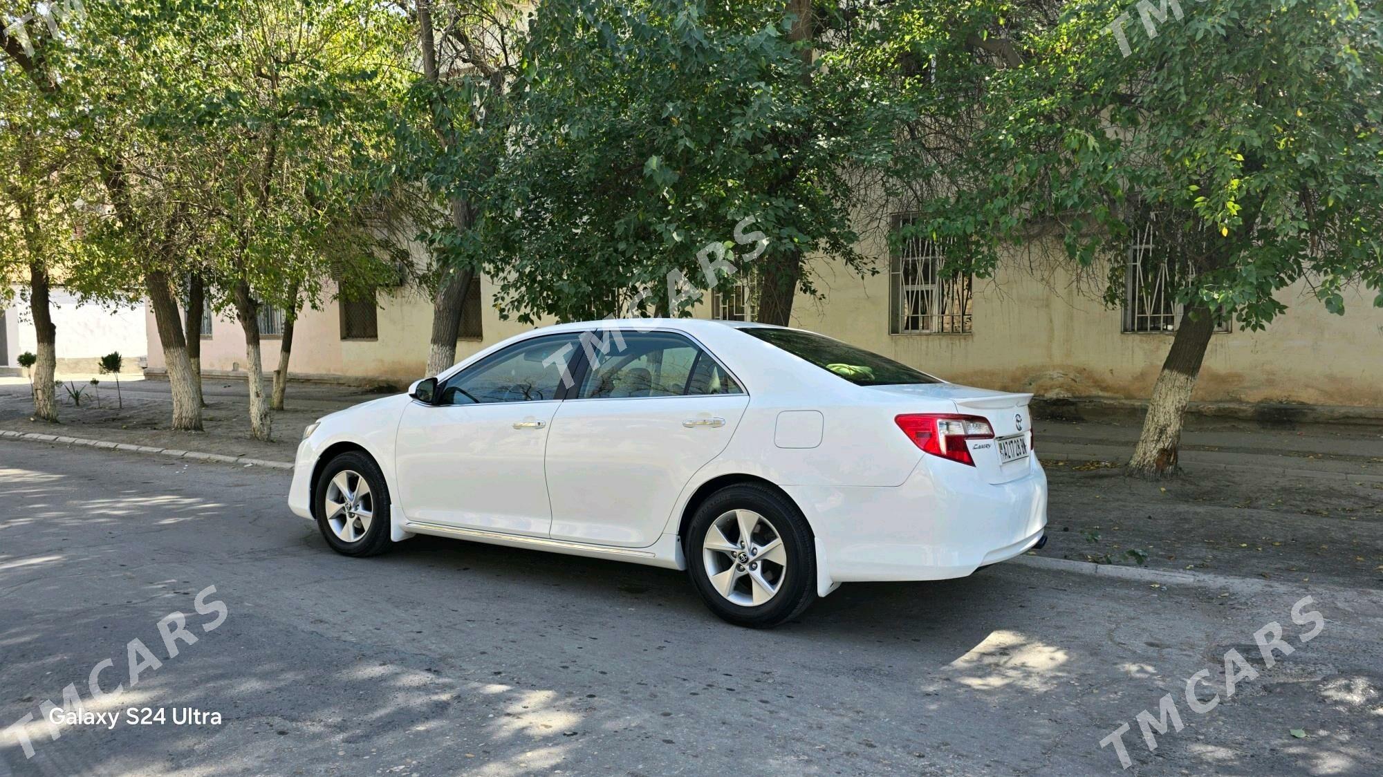 Toyota Camry 2014 - 260 000 TMT - Балканабат - img 8