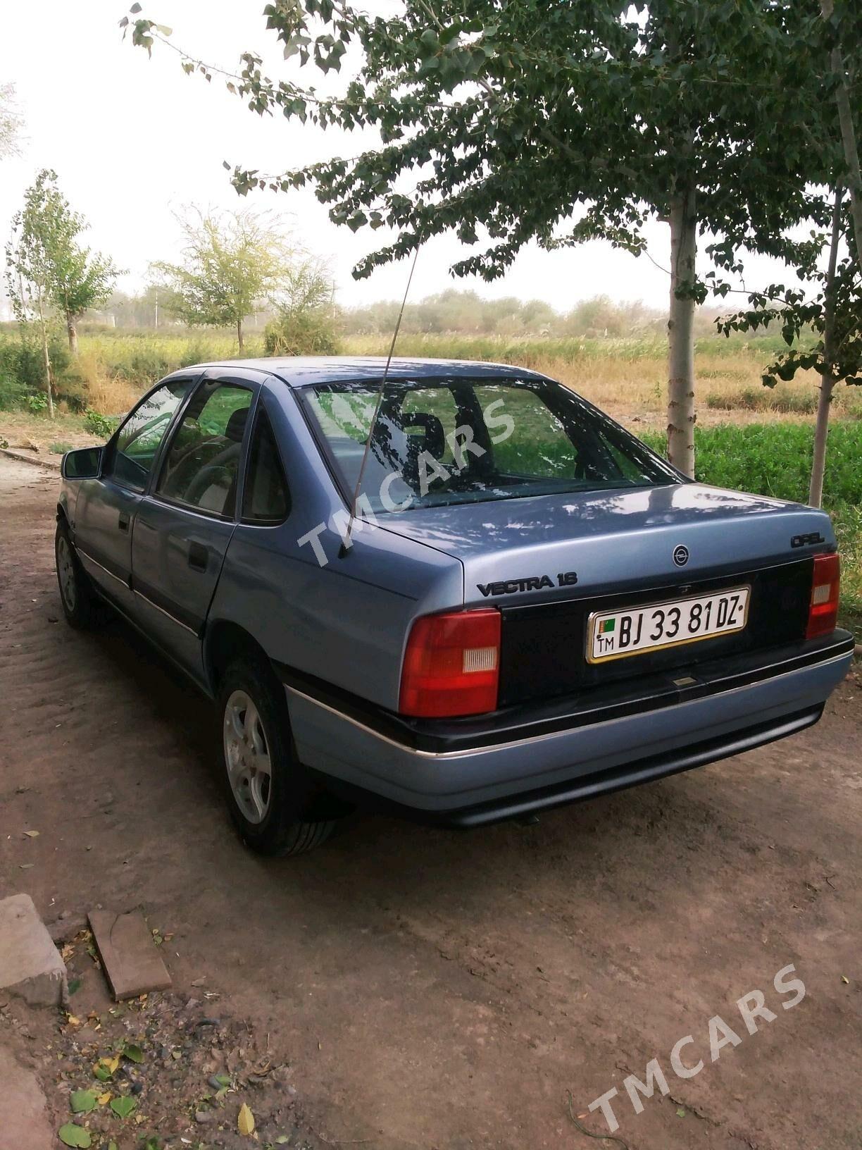 Opel Vectra 1992 - 30 000 TMT - Болдумсаз - img 2