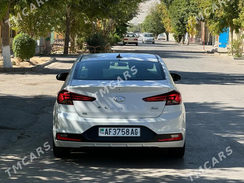 Hyundai Elantra 2019 - 200 000 TMT - Ашхабад - img 2