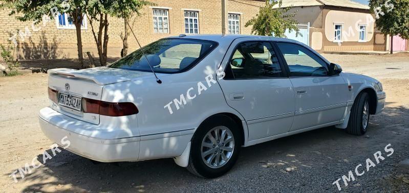 Toyota Camry 1998 - 110 000 TMT - Tejen - img 3