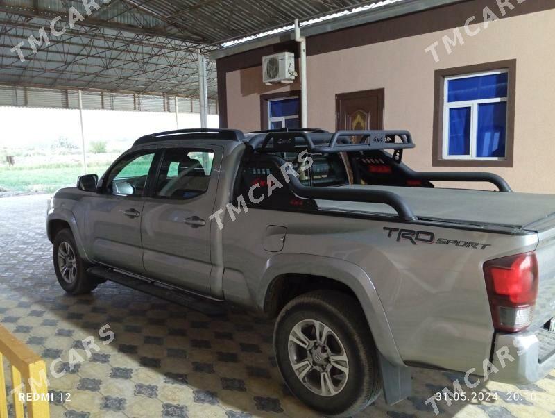 Toyota Tacoma 2018 - 380 000 TMT - Mary - img 3