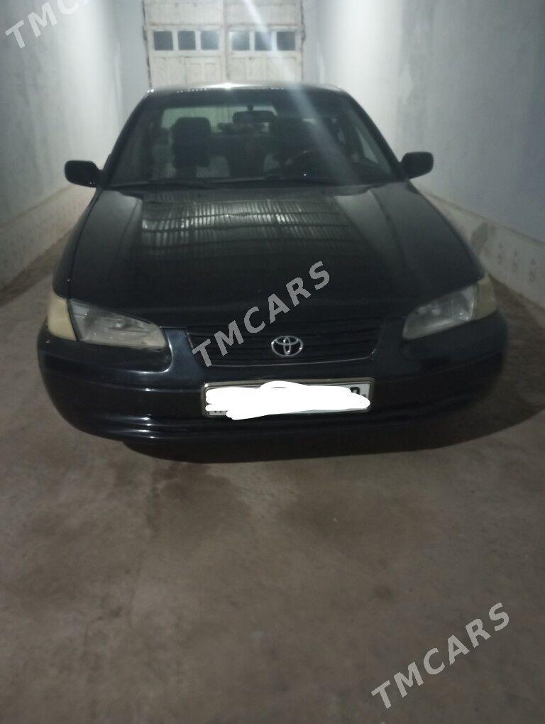 Toyota Camry 1998 - 95 000 TMT - Дянев - img 2