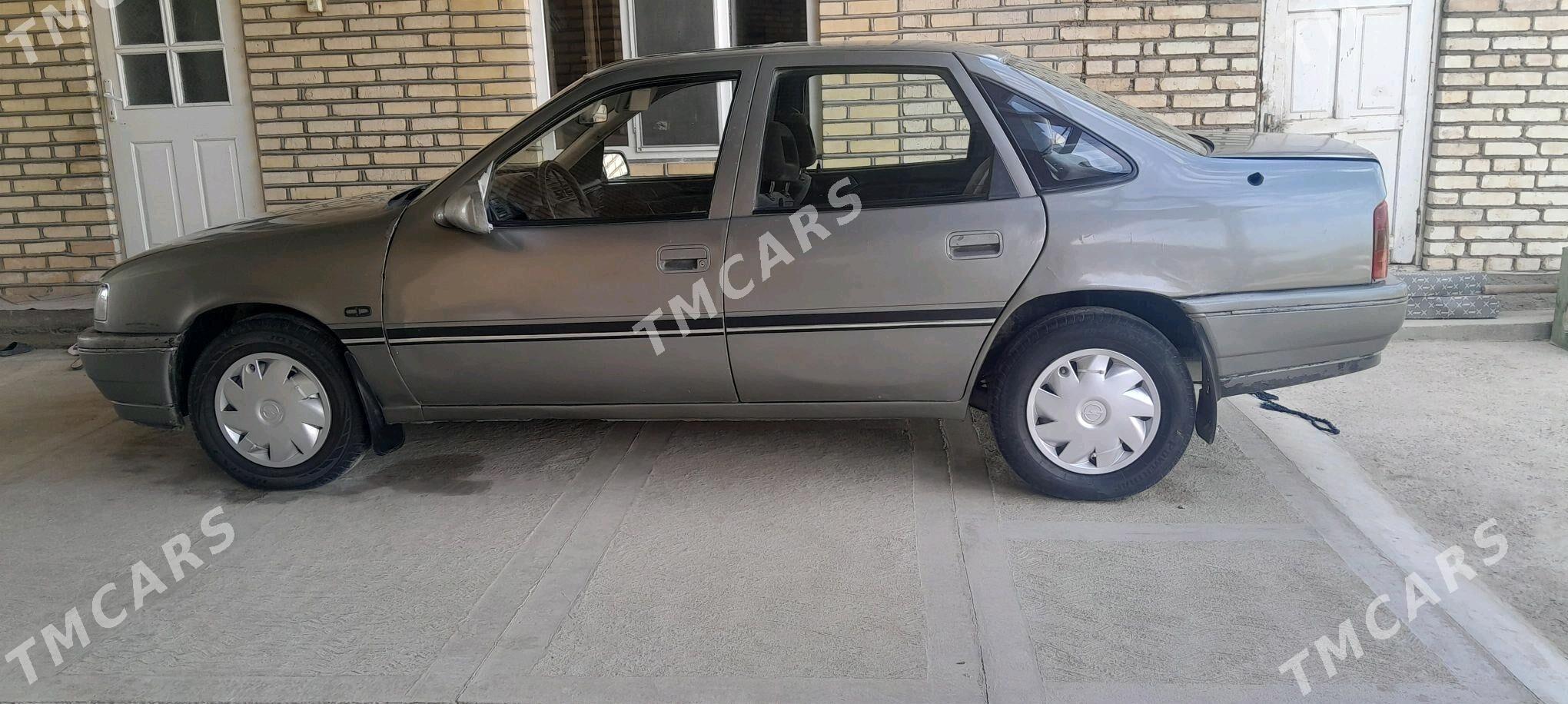 Opel Vectra 1991 - 25 000 TMT - Мургап - img 3