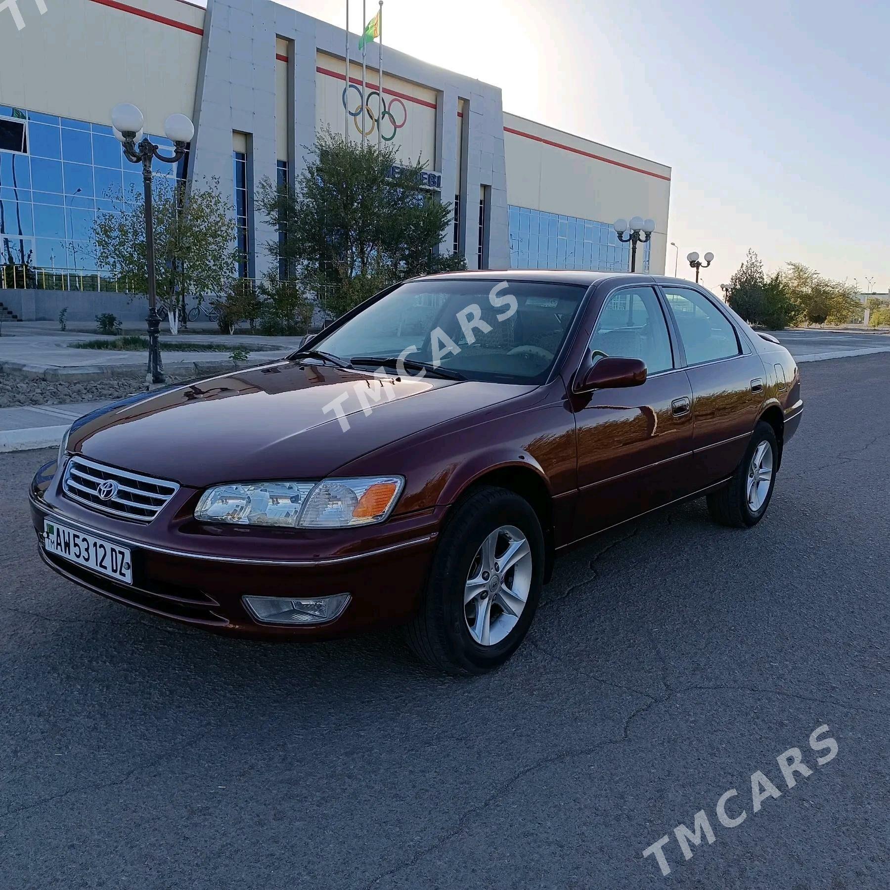 Toyota Camry 2000 - 110 000 TMT - Кёнеургенч - img 2