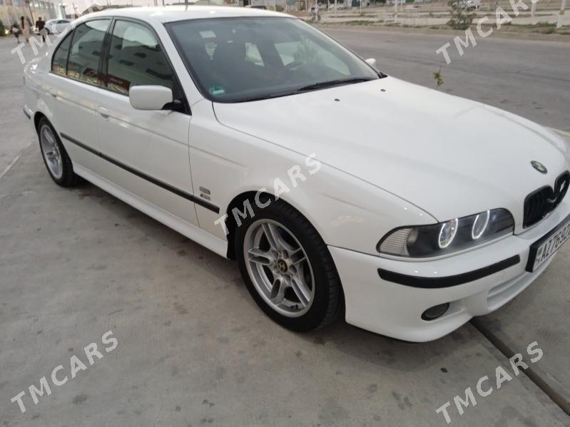 BMW 530 2001 - 140 000 TMT - Балканабат - img 3