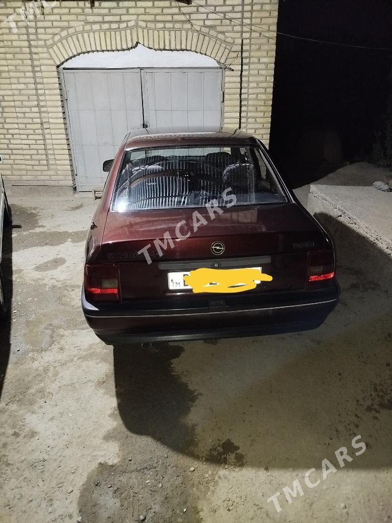 Opel Vectra 1989 - 26 000 TMT - Мары - img 7