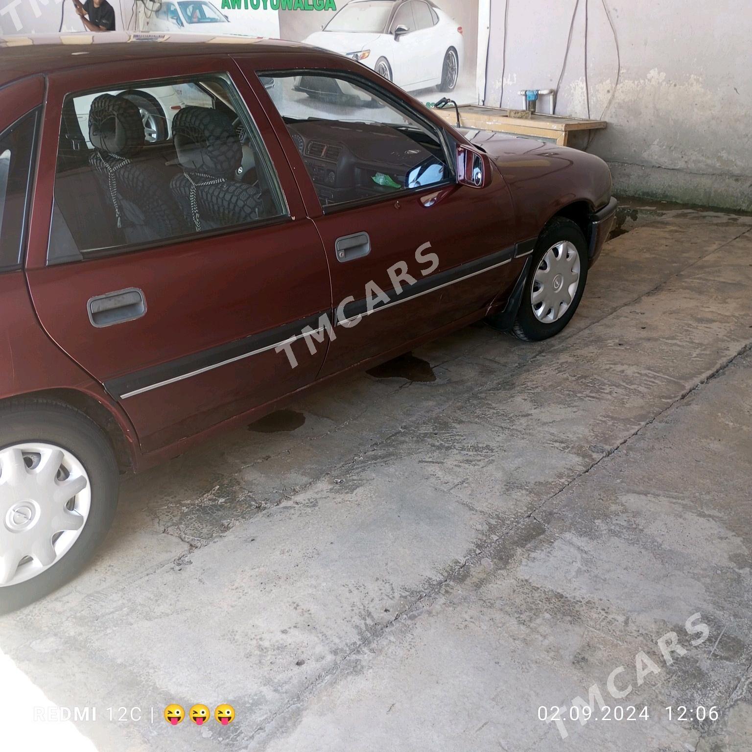 Opel Vectra 1992 - 26 000 TMT - Mary - img 2