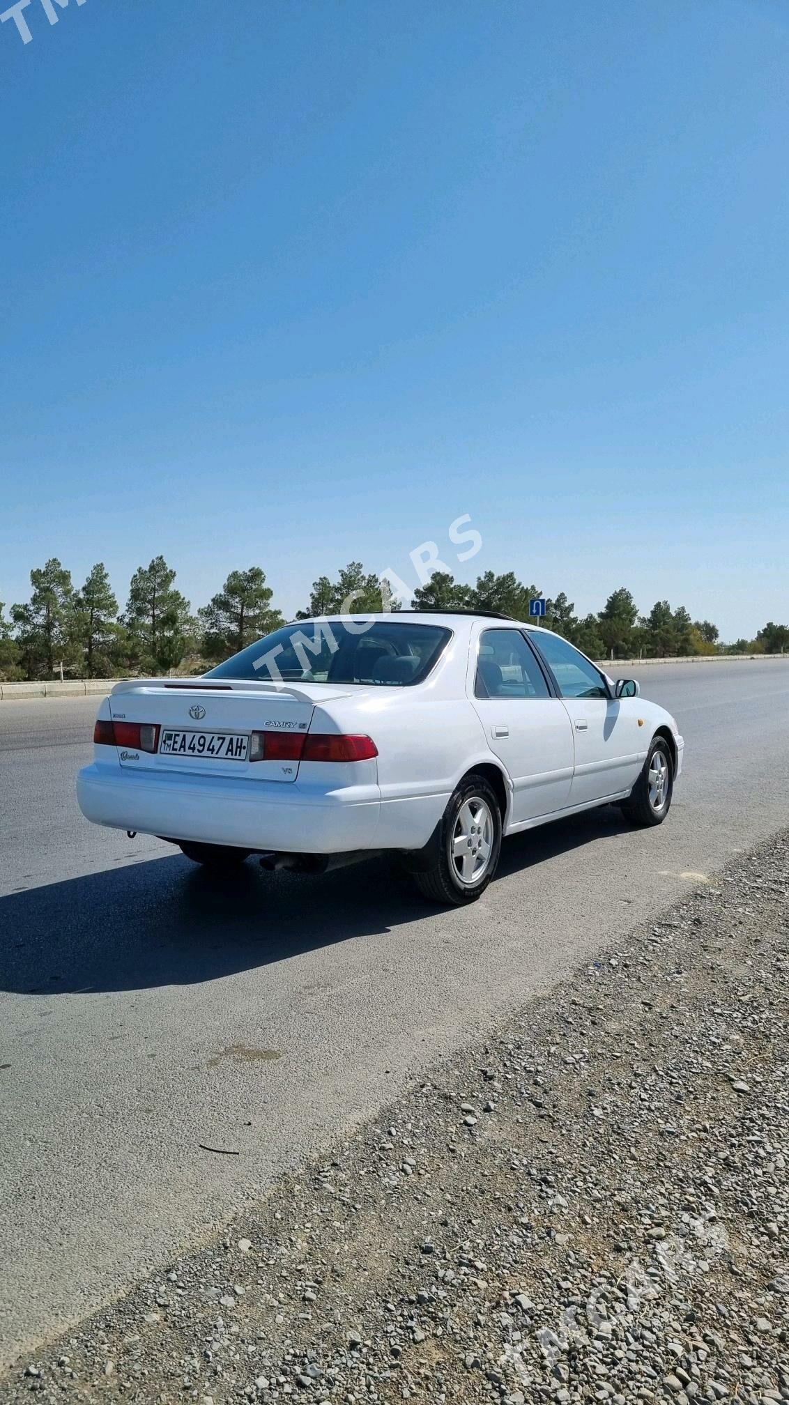 Toyota Camry 2001 - 135 000 TMT - Bäherden - img 2