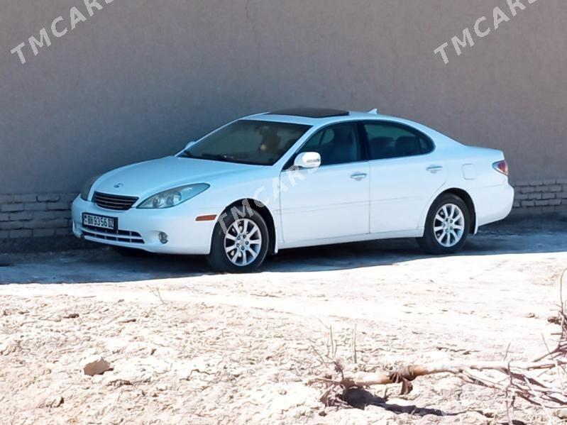 Lexus ES 300 2003 - 160 000 TMT - Гурбансолтан Едже - img 5