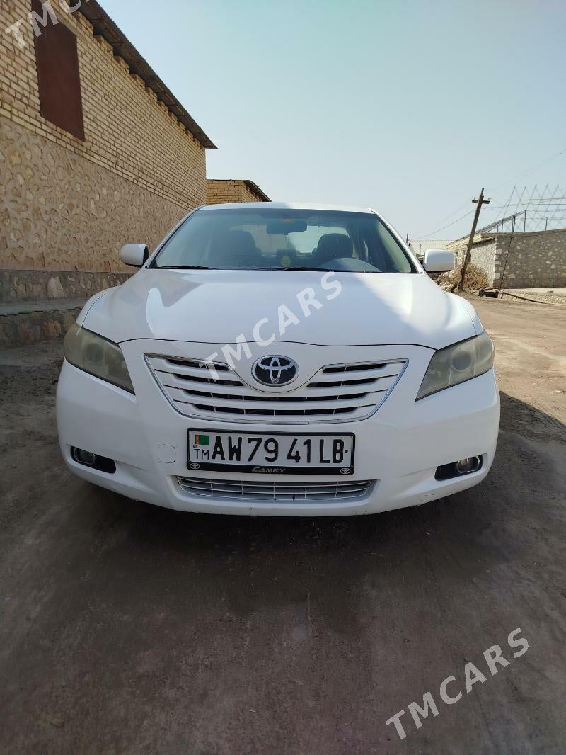 Toyota Camry 2008 - 99 999 TMT - Керки - img 3