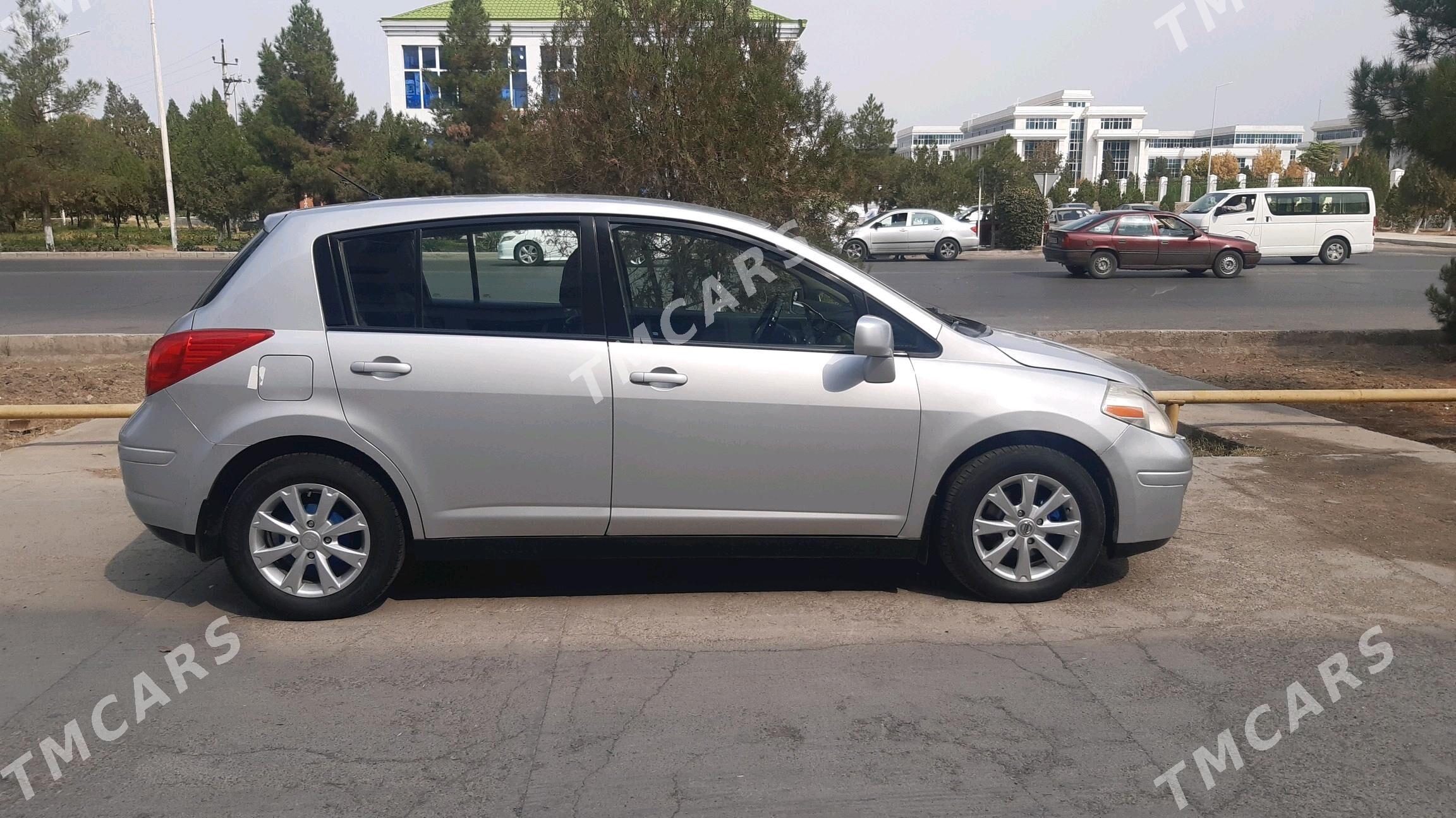 Nissan Versa 2011 - 85 000 TMT - Mary - img 3