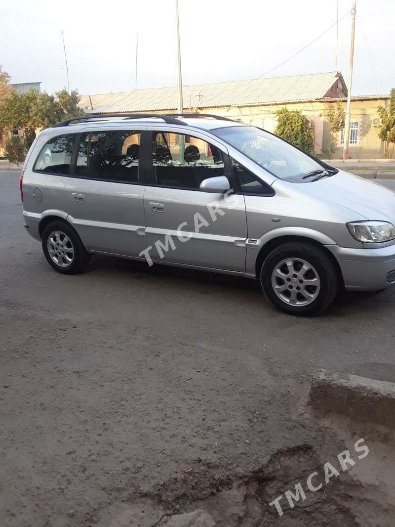 Opel Zafira 2004 - 87 000 TMT - Дашогуз - img 2