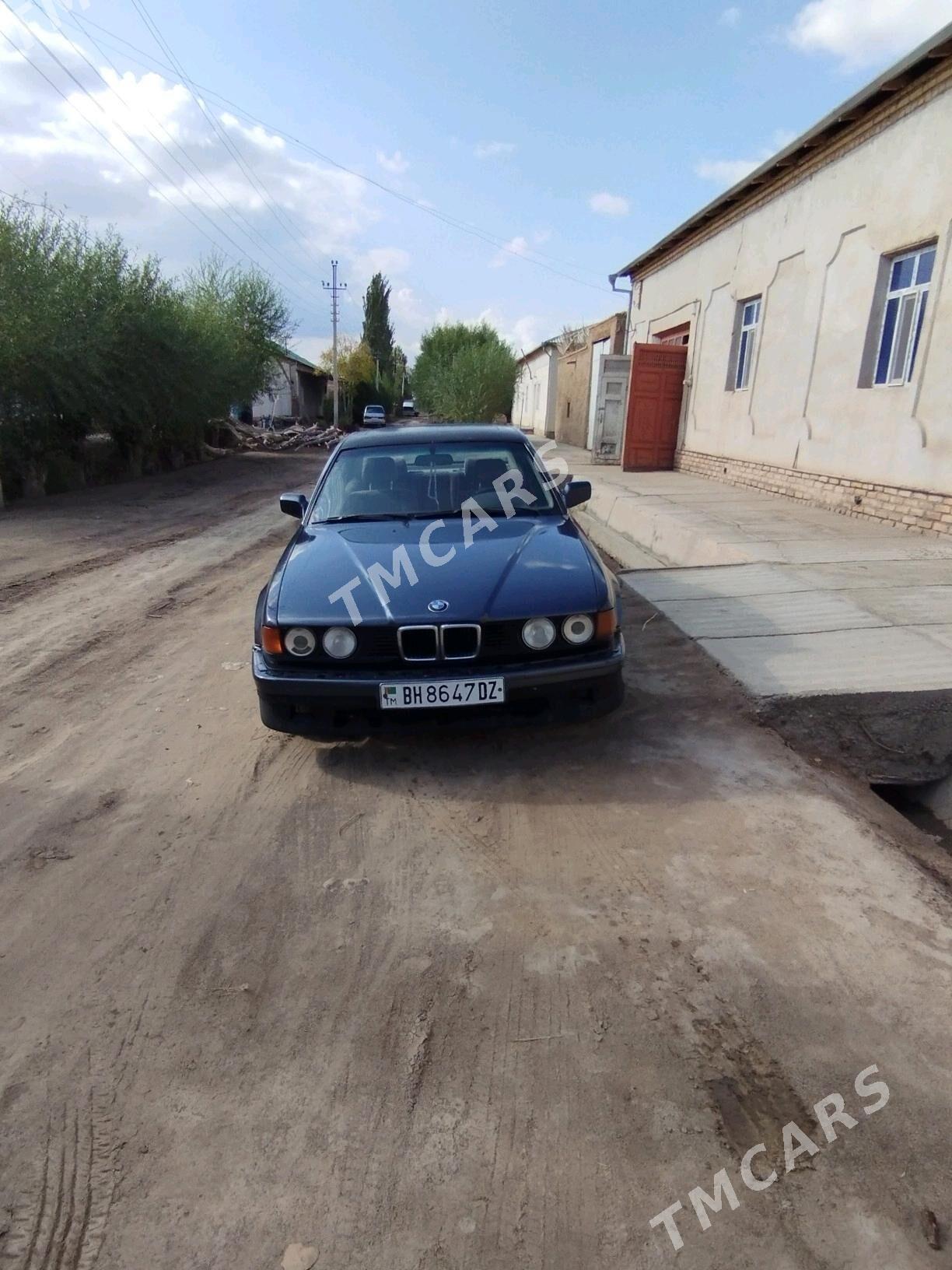 BMW 730 1988 - 40 000 TMT - Гурбансолтан Едже - img 2