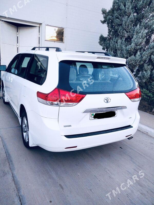 Toyota Sienna 2012 - 270 000 TMT - Mary - img 6