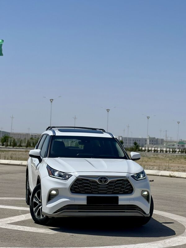 Toyota Highlander 2021 - 500 000 TMT - Aşgabat - img 4