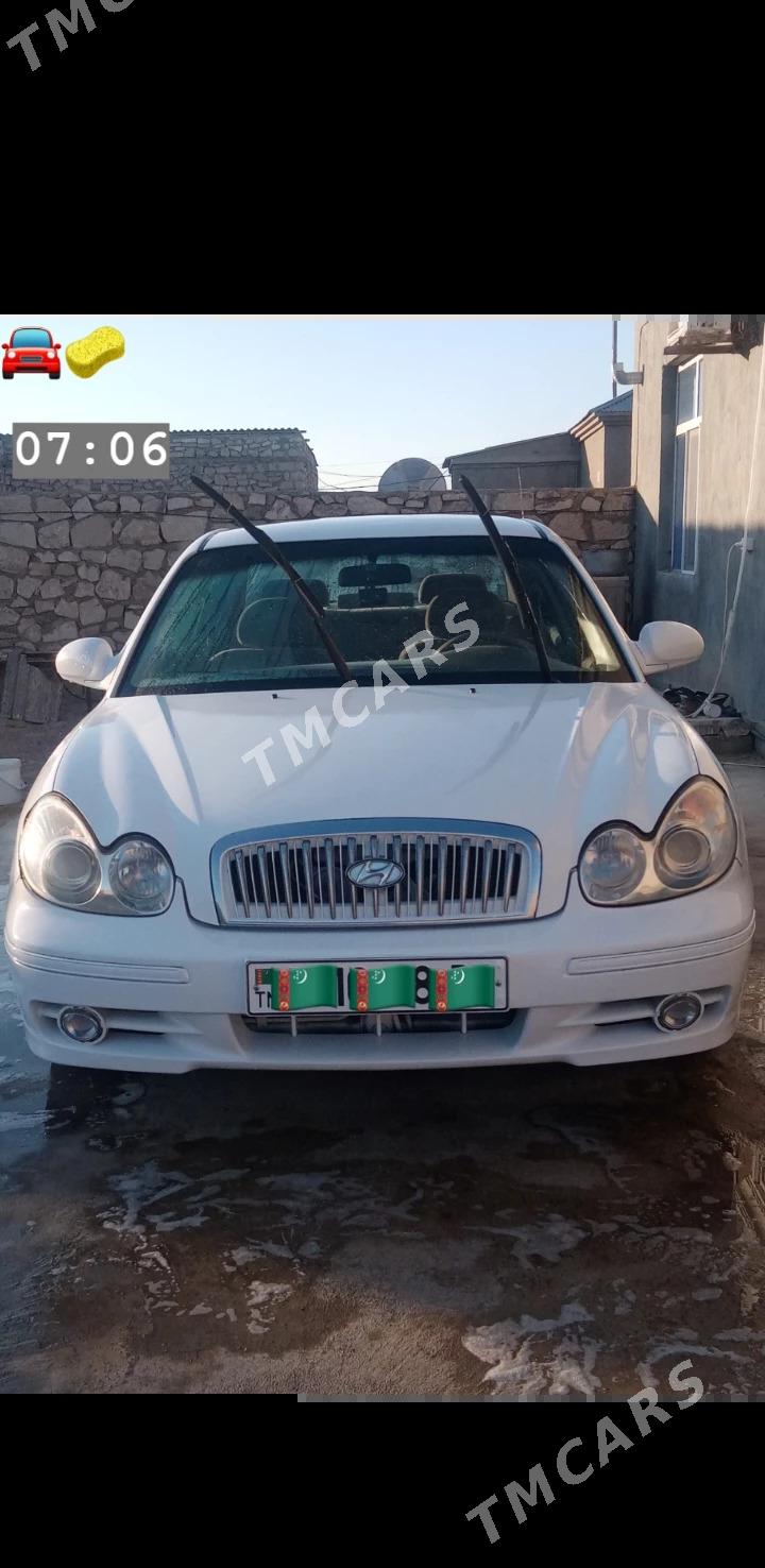 Hyundai Sonata 2004 - 60 000 TMT - Туркменбаши - img 2