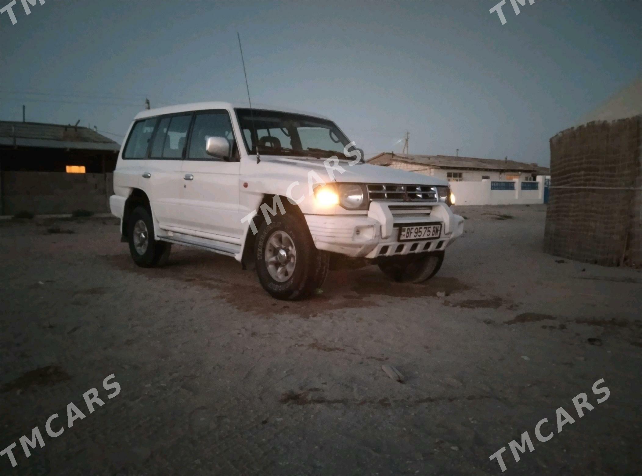 Mitsubishi Pajero 1999 - 55 000 TMT - Türkmenbaşy - img 3