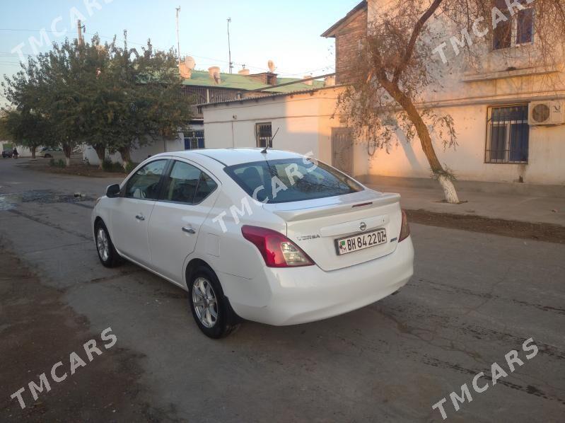 Nissan Versa 2013 - 80 000 TMT - Daşoguz - img 3